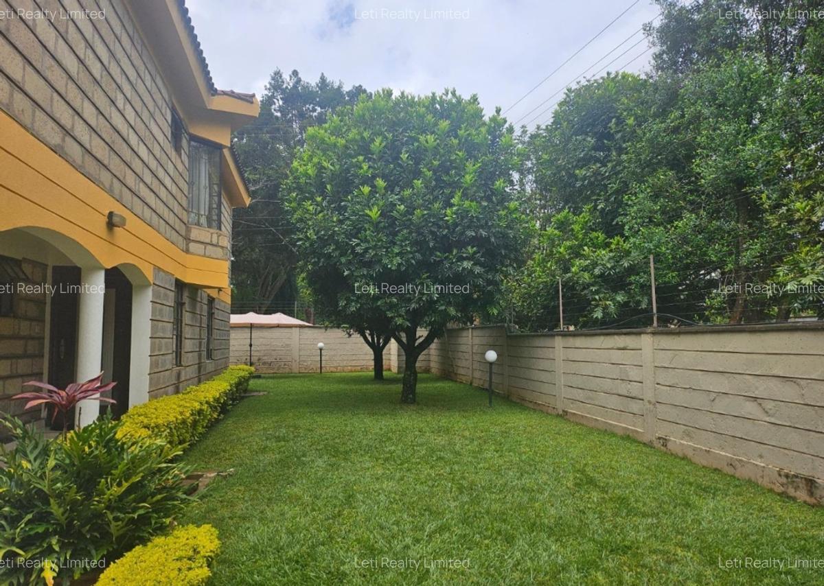4 Bed Townhouse with En Suite in Lavington - 14