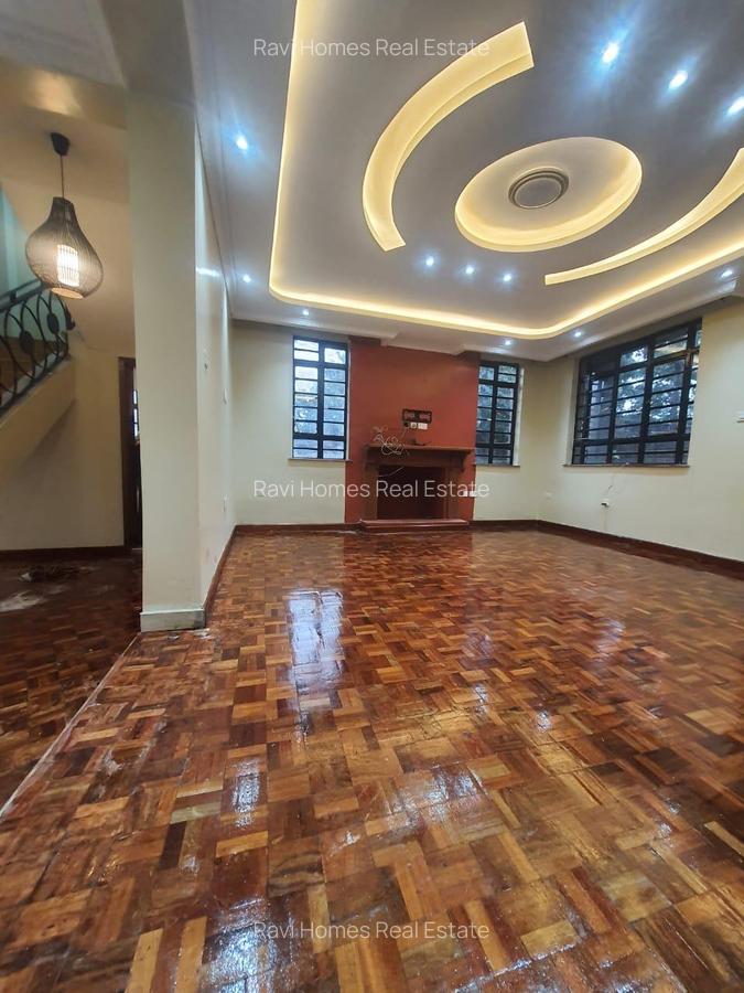 5 Bed Townhouse with En Suite in Kiambu Road - 5