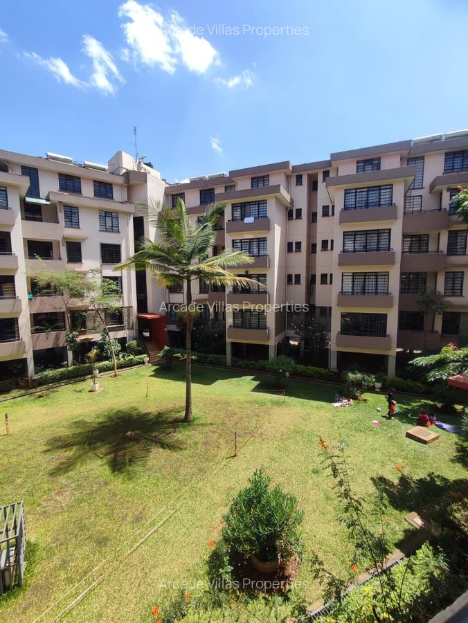 3 Bed Apartment with En Suite in Lavington - 1