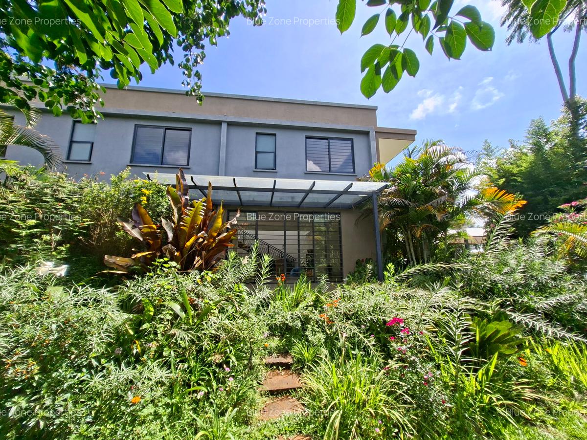 4 Bed Townhouse with En Suite at Off Glory Rd - 1