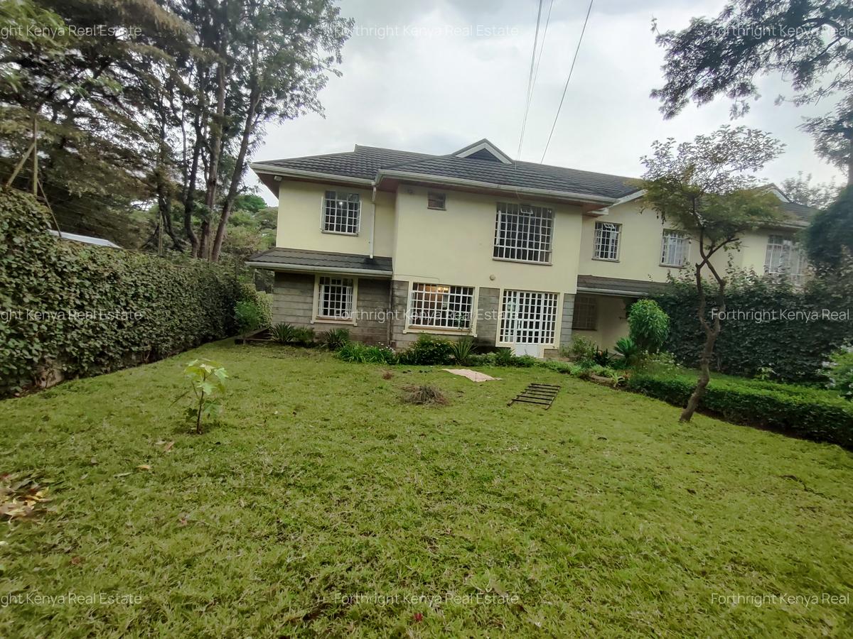 5 Bed House with En Suite at Hardy - 2