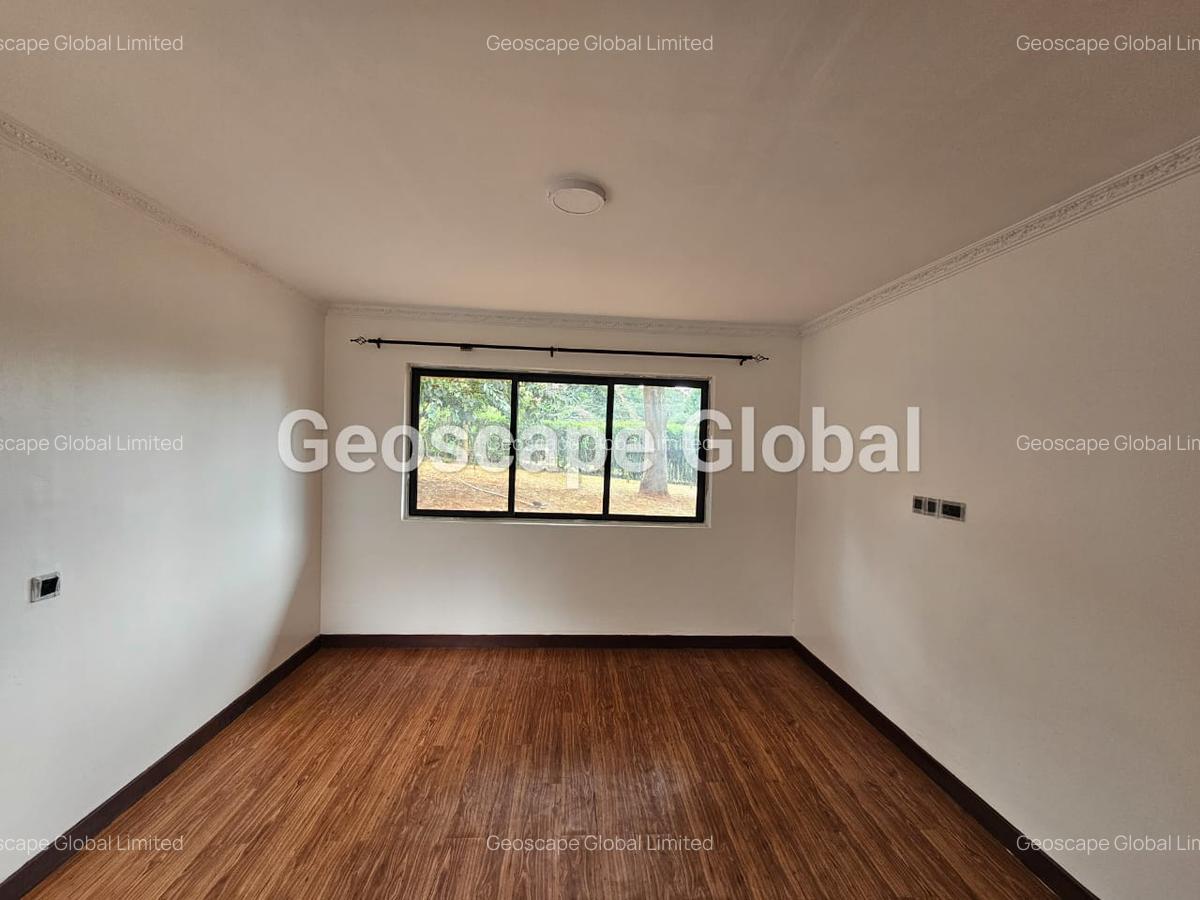 4 Bed House with En Suite in Loresho - 11