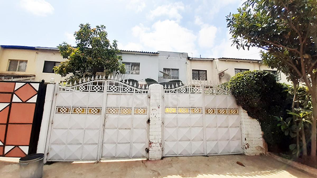 4 Bed House with En Suite in Langata - 5