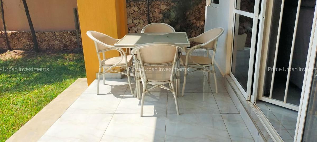 4 Bed Villa with En Suite in Kikambala - 5