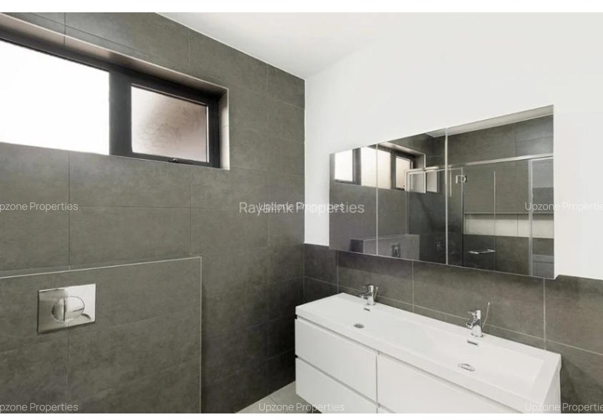 4 Bed Villa with En Suite in Loresho - 13