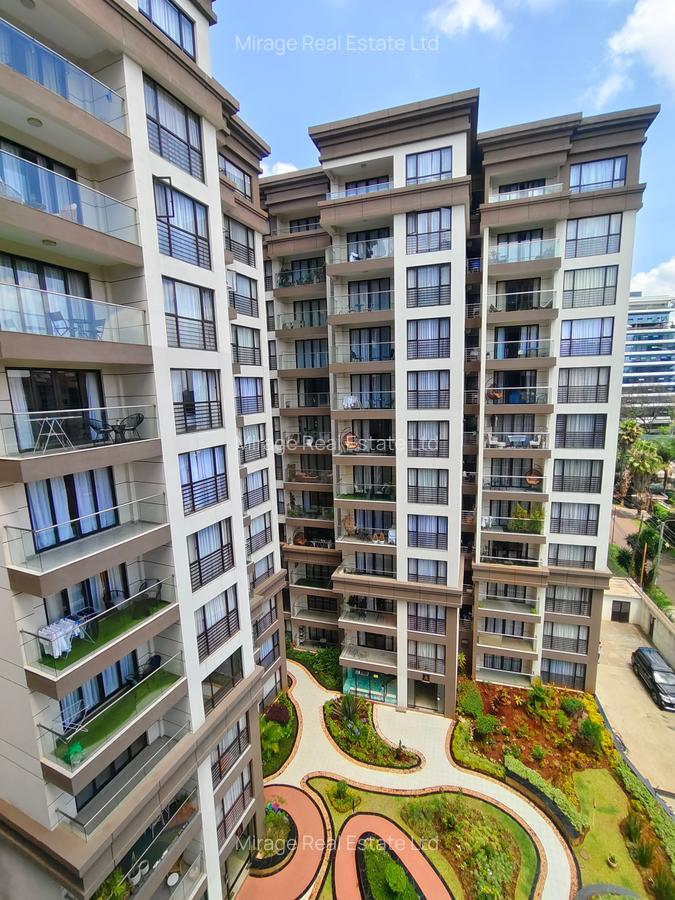 3 Bed Apartment with En Suite in Riverside - 10