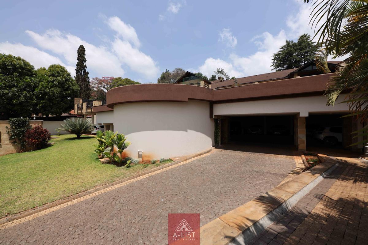 5 Bed House with En Suite at James Gichuru - 9