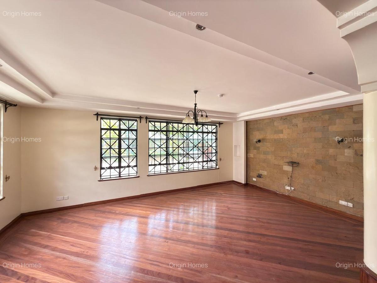 5 Bed Townhouse with En Suite at Kileleshwa - 3