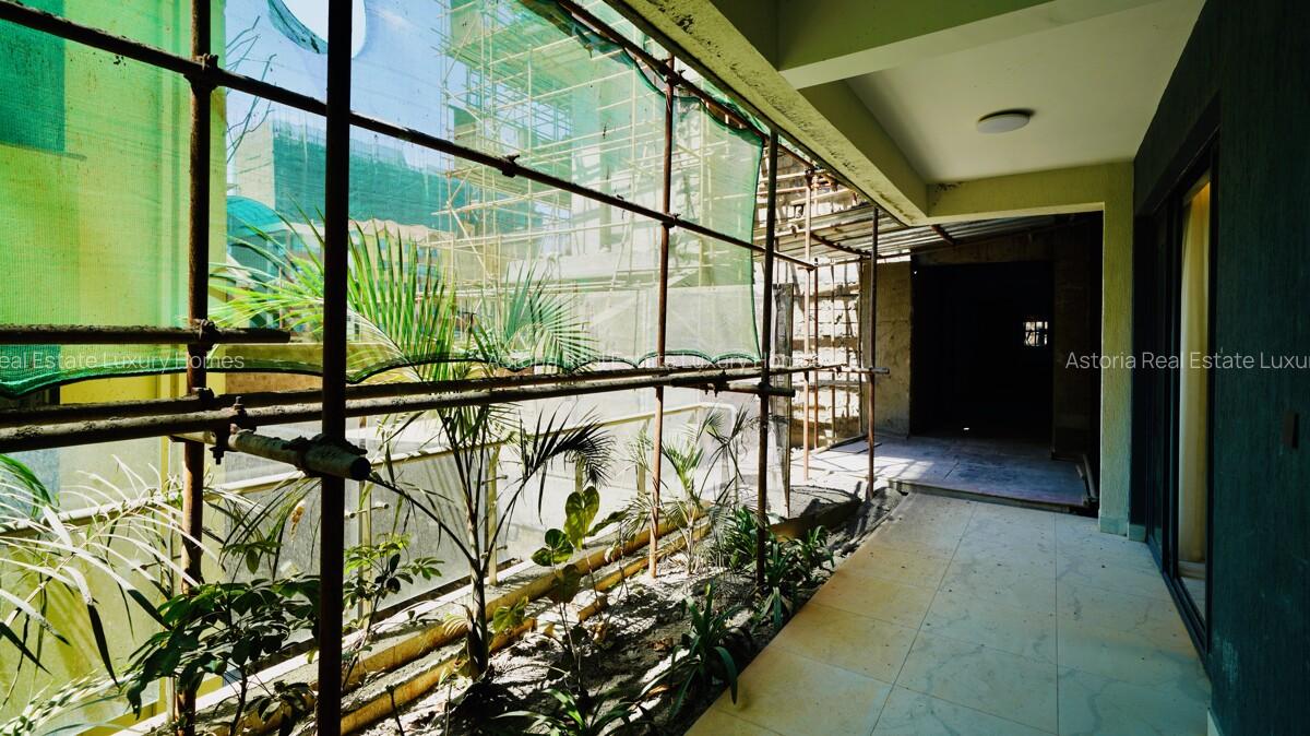 1 Bed Apartment with En Suite at 2026-518 1 Bed - 10