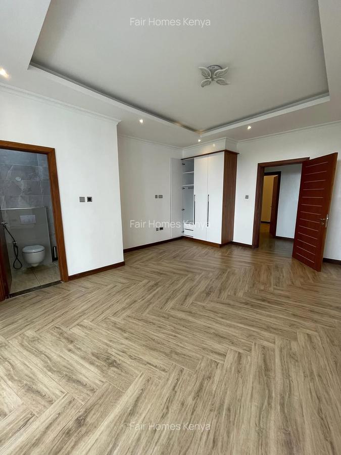 3 Bed Apartment with En Suite at Othaya Road - 12