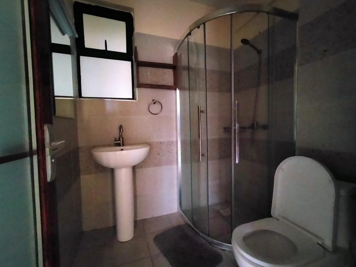 Serviced 3 Bed Apartment with En Suite in Kileleshwa - 5