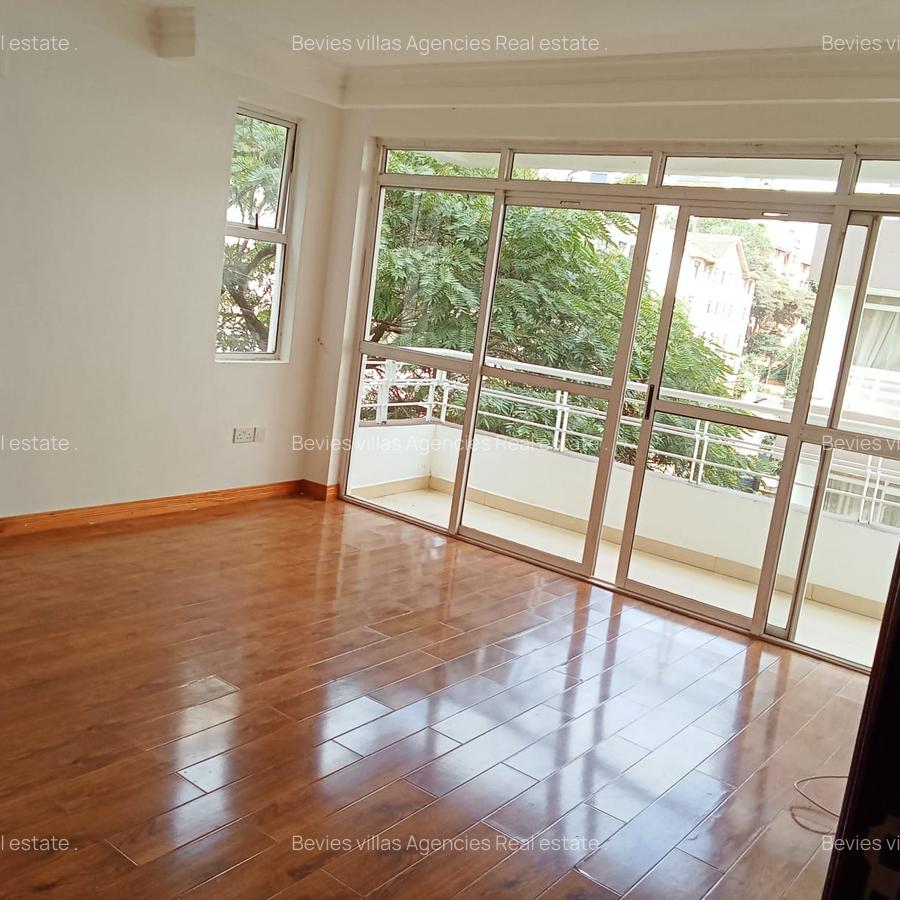 2 Bed Apartment with En Suite in Rhapta Road - 10