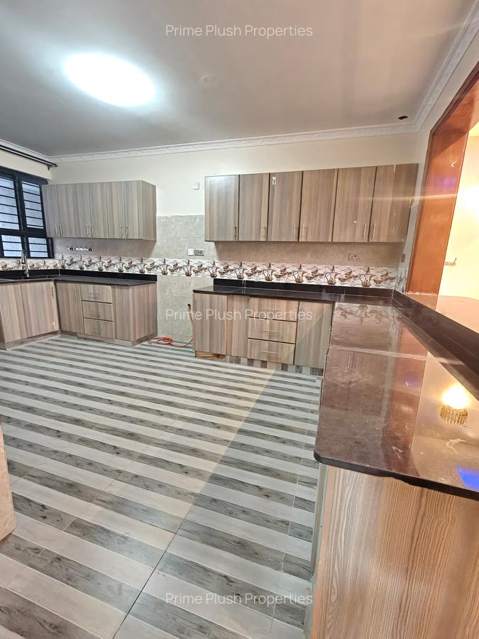 5 Bed House with En Suite in Karen - 4