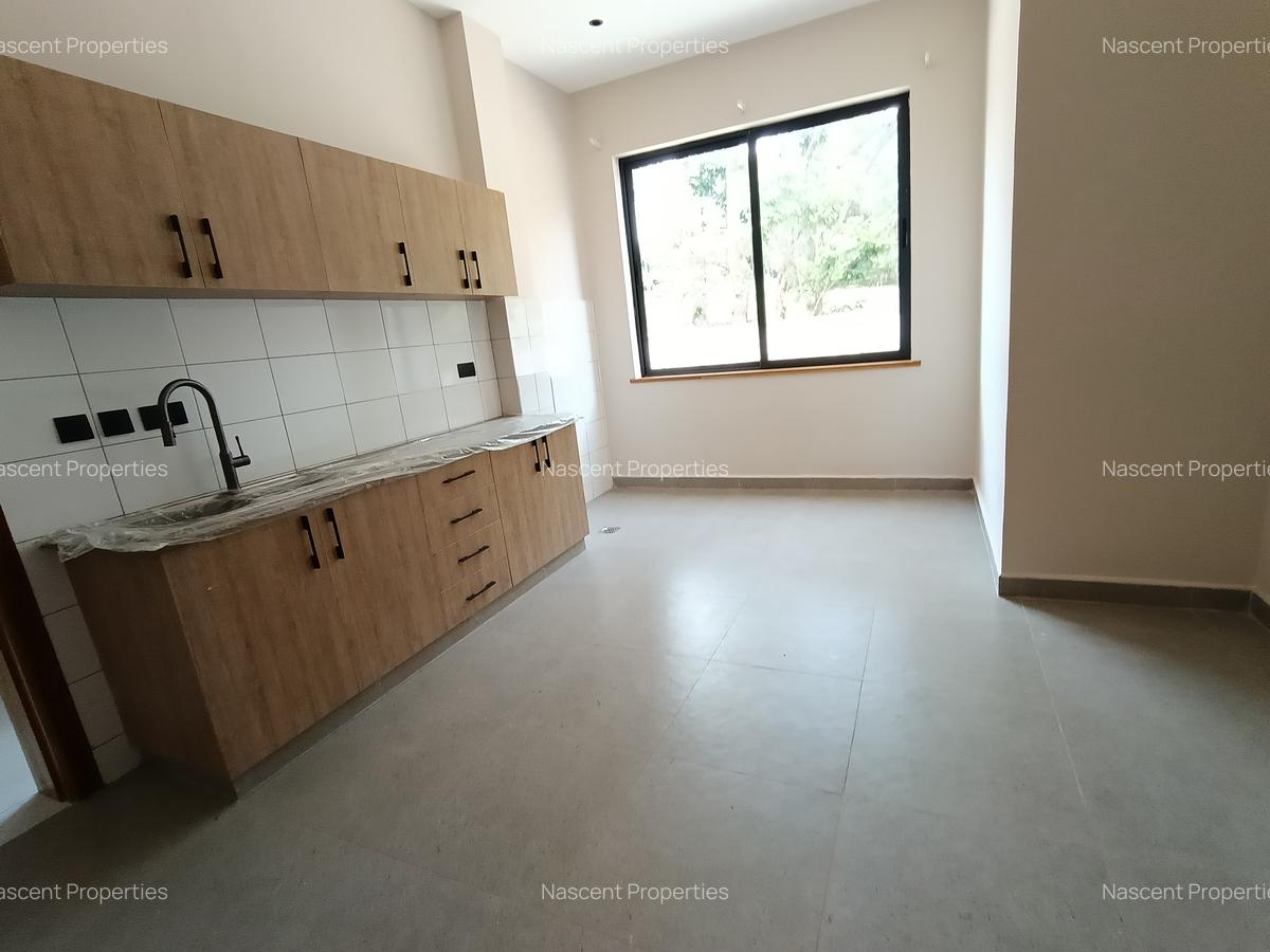 4 Bed Apartment with En Suite in Loresho - 3