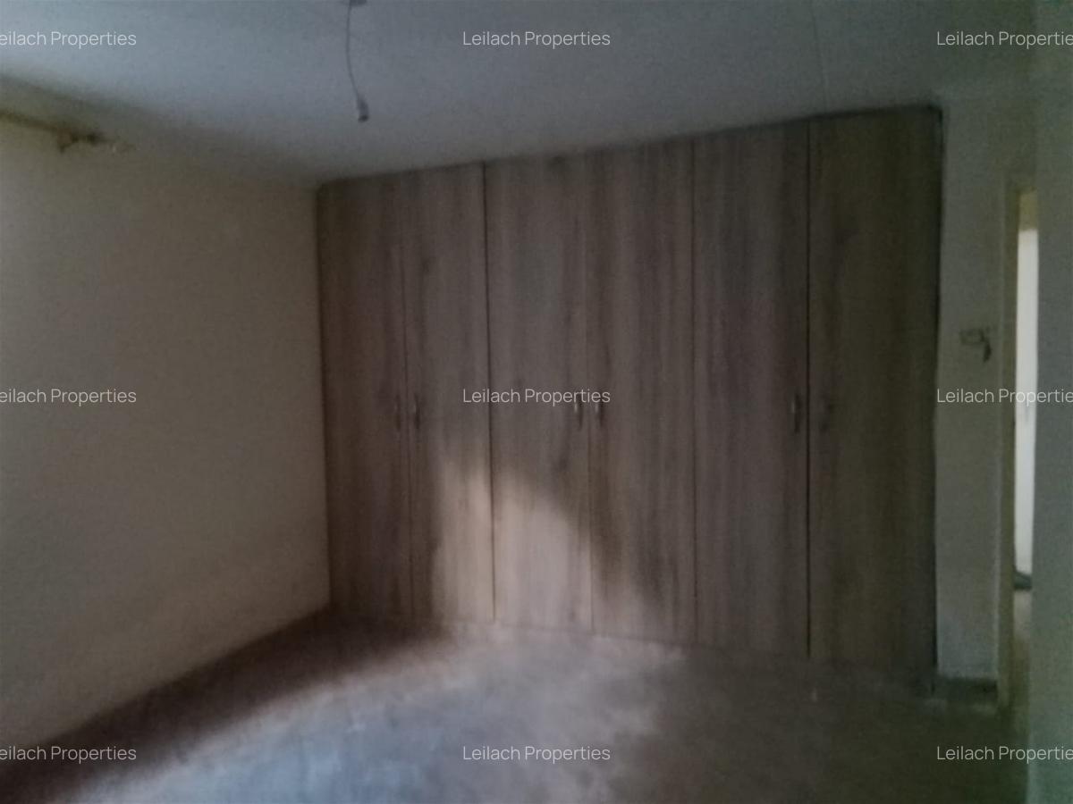 3 Bed House with En Suite in Karen - 6