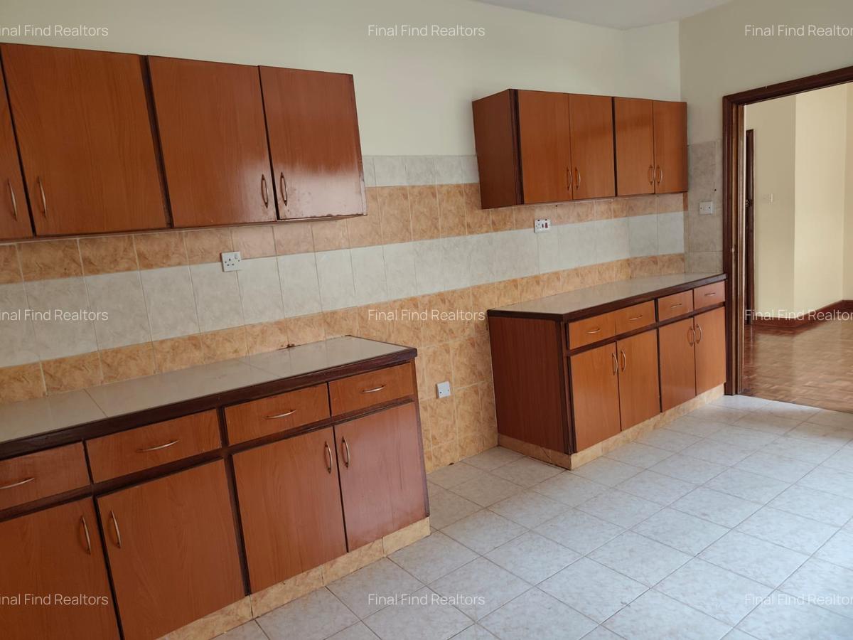 4 Bed Apartment with Staff Quarters in Westlands Area - 15