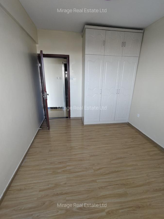 3 Bed Apartment with Gym in Kilimani - 10