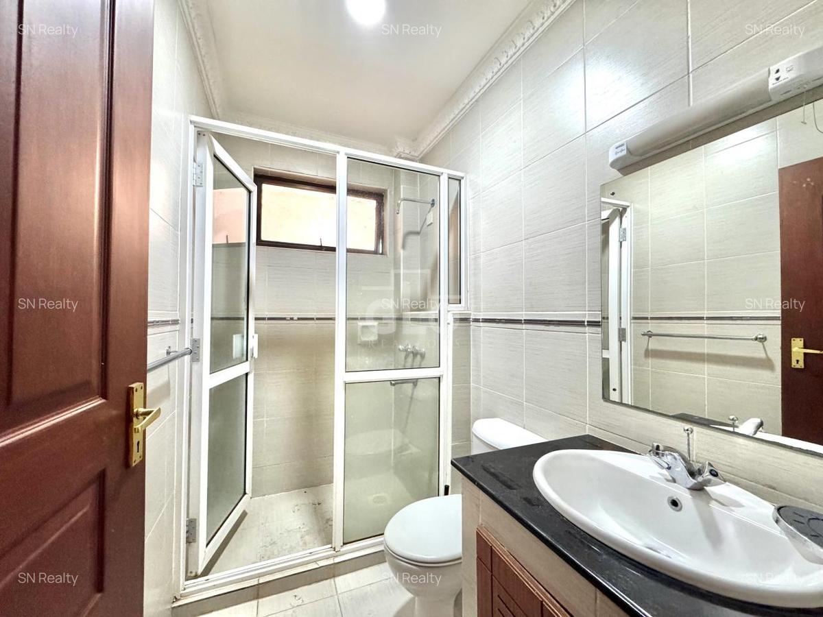 Furnished 2 Bed Apartment with En Suite in State House - 11