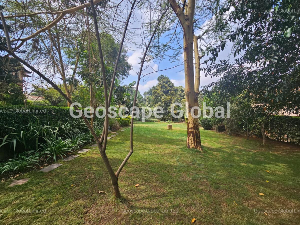 4 Bed House with En Suite in Runda - 8