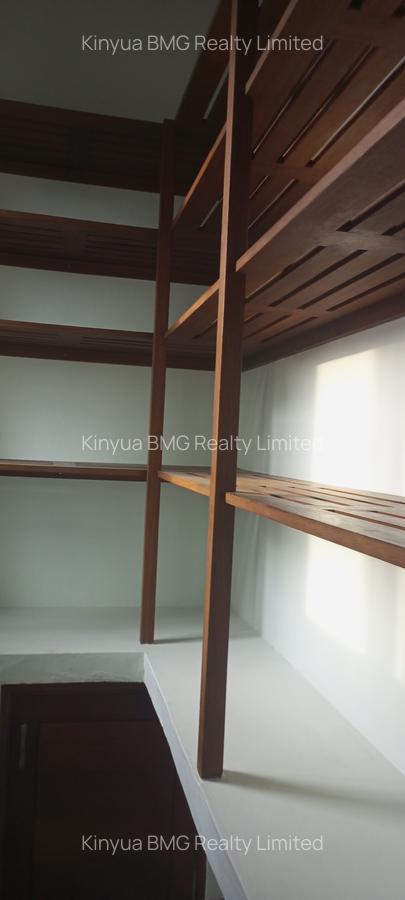 Serviced 2 Bed Apartment with En Suite at Tamarid - 12