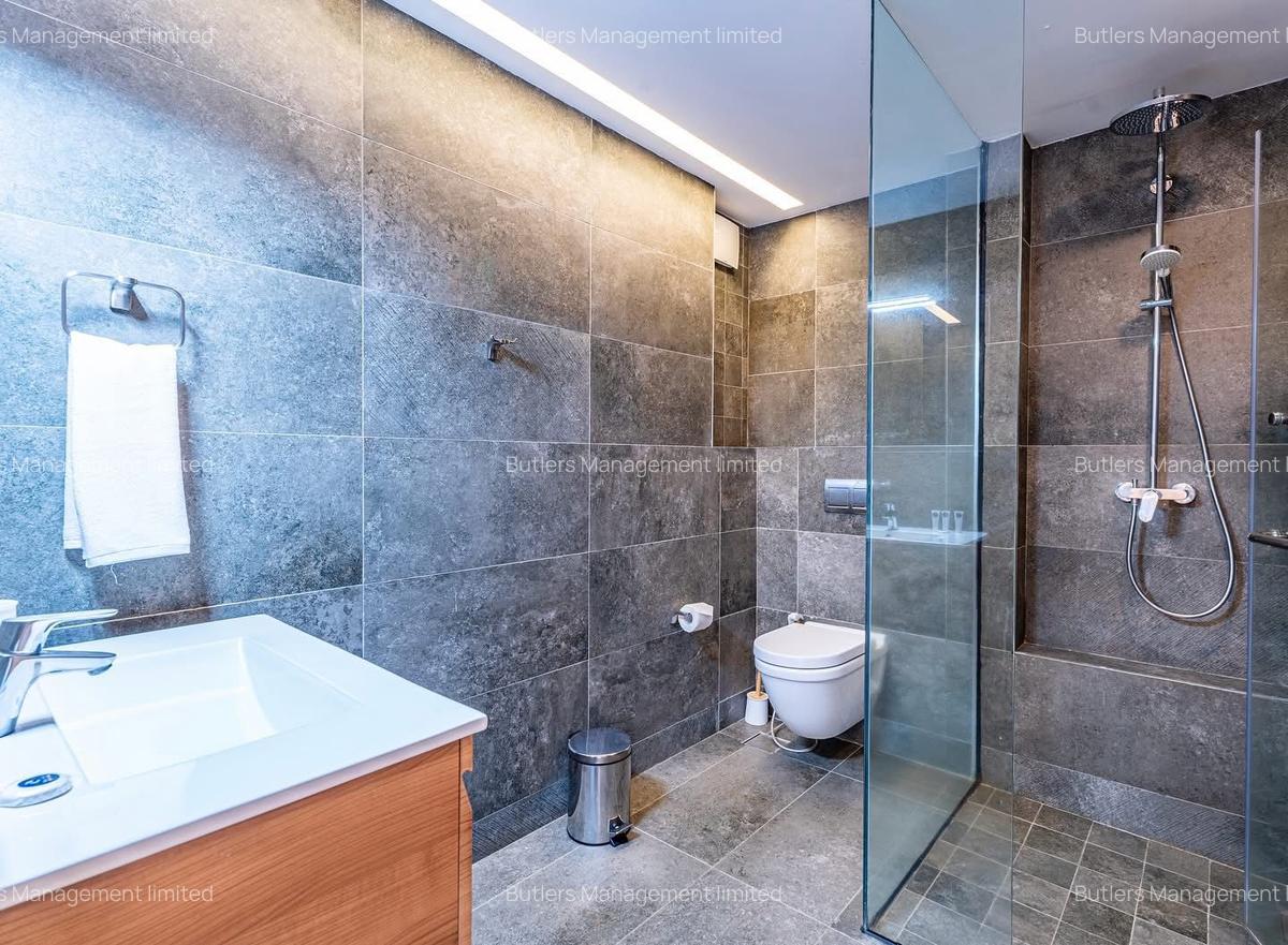 3 Bed Apartment with En Suite in Kilimani - 14