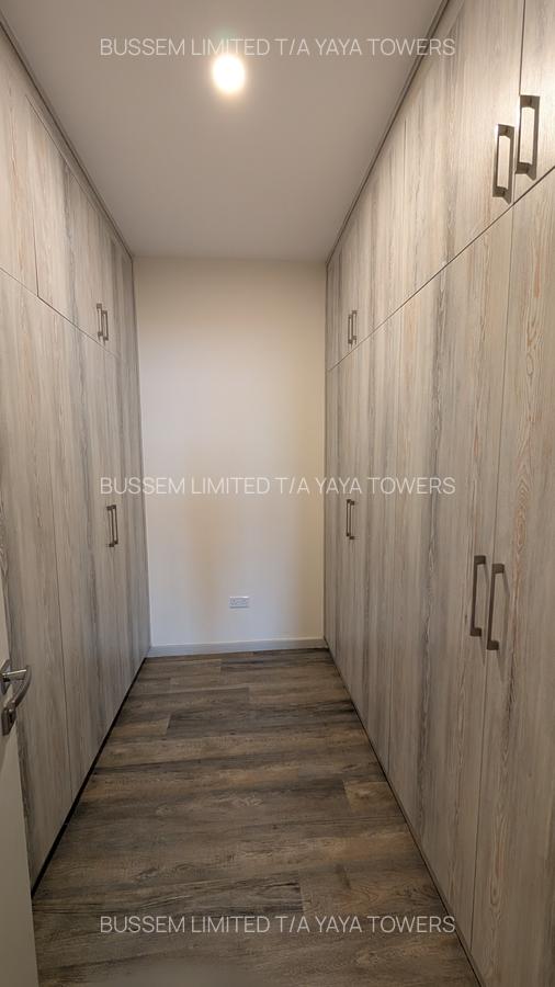 4 Bed Apartment with En Suite in Kilimani - 14