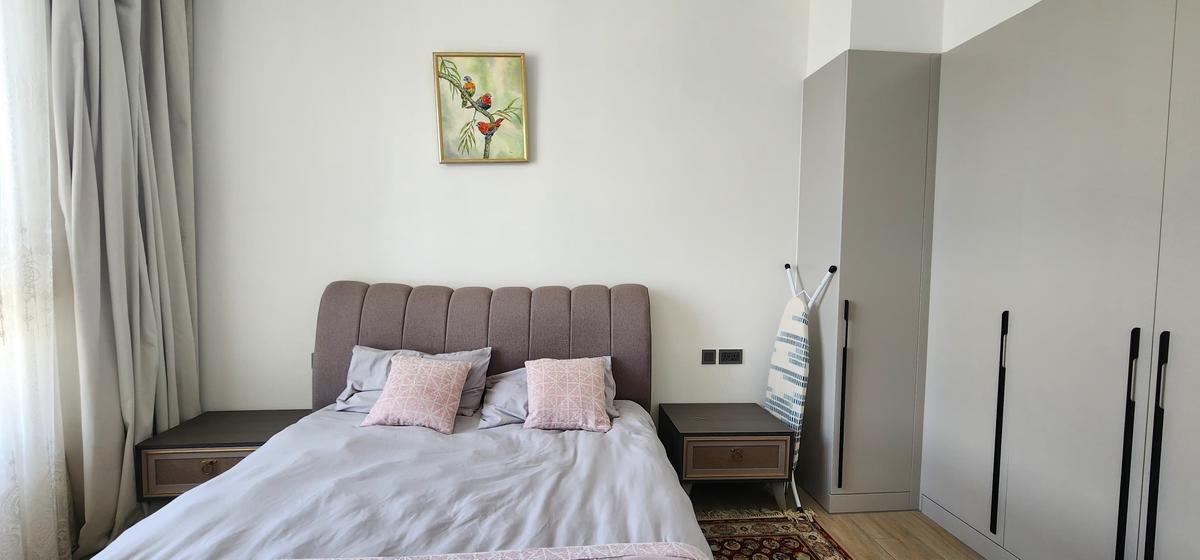 Serviced 1 Bed Apartment with En Suite in Riverside - 9