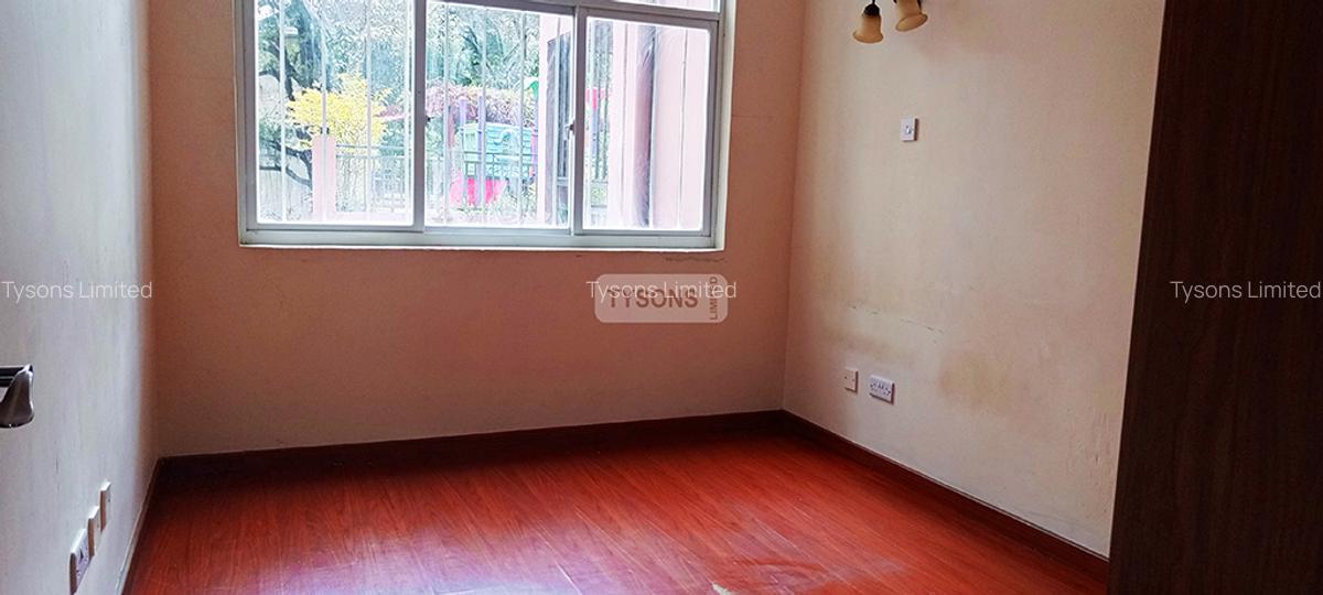 3 Bed Apartment with En Suite in Lavington - 6