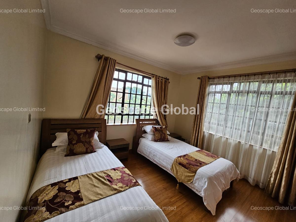 2 Bed Apartment with En Suite in Nyari - 6