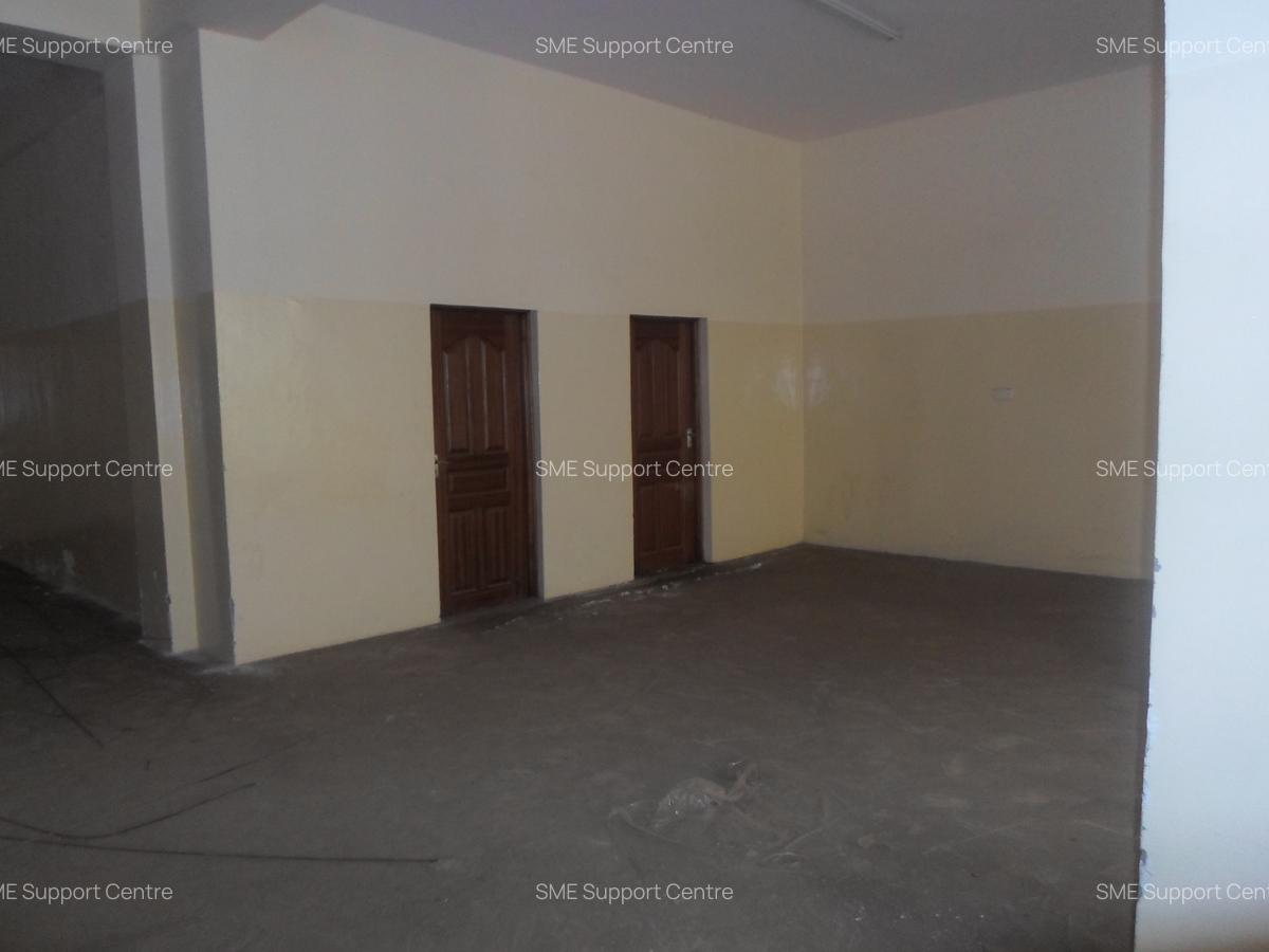 10,000 ft² Warehouse with Backup Generator in Juja - 9
