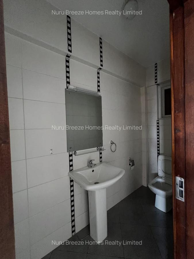 2 Bed Apartment with En Suite in Rhapta Road - 13