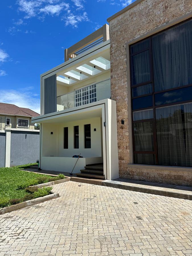 4 Bed House with En Suite in Ongata Rongai - 3