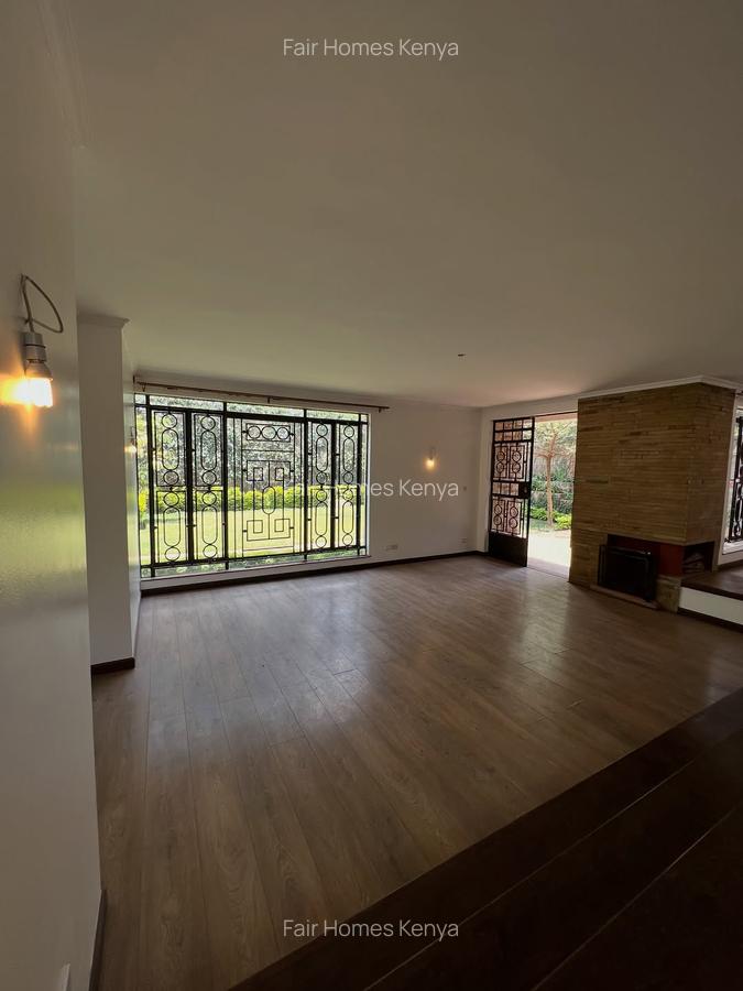 4 Bed Townhouse with En Suite at Lavington Green - 6