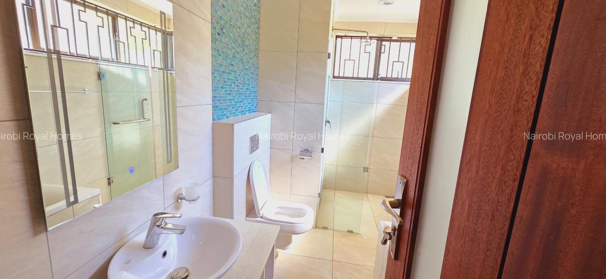 5 Bed Townhouse with En Suite at Mzima Springs - 7