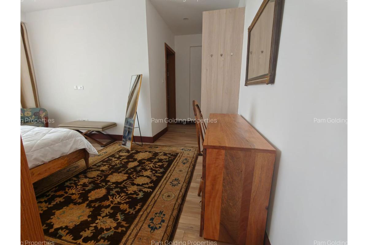 2 Bed House with En Suite in Parklands - 16