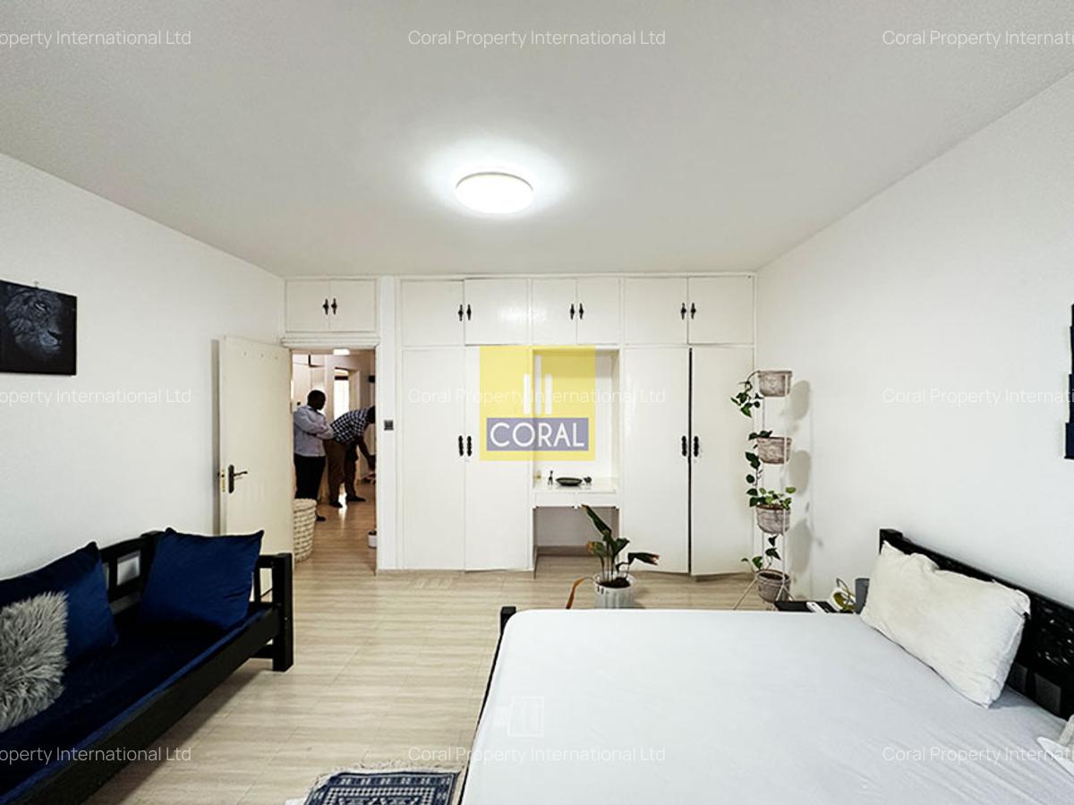 4 Bed Townhouse in Westlands Area - 12