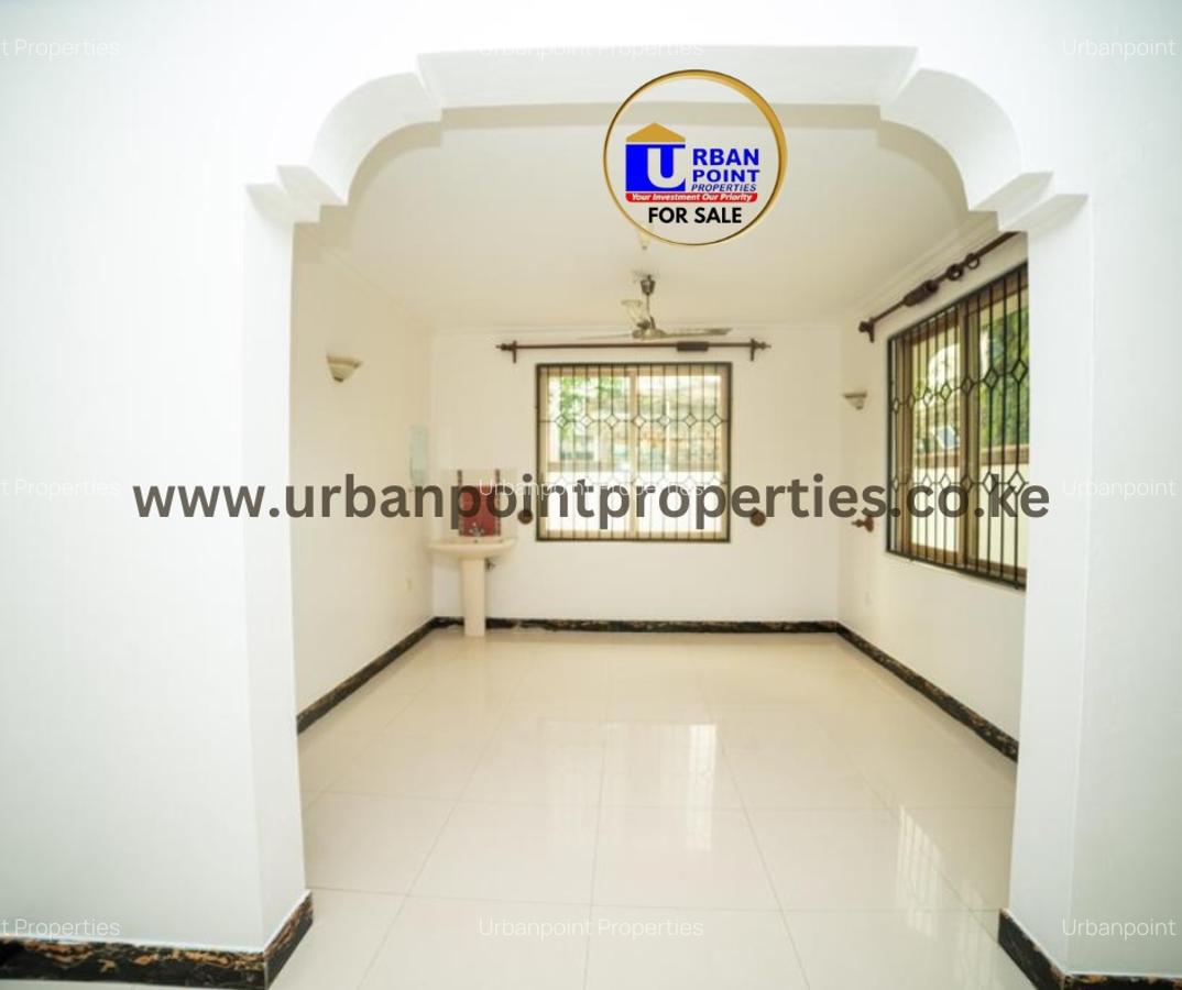 4 Bed Townhouse with En Suite in Shanzu - 3