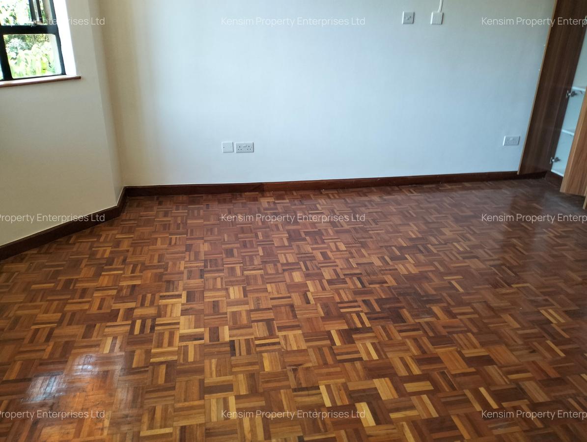 5 Bed Townhouse with En Suite in Karen - 20