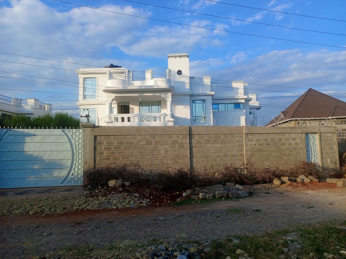 5 Bed House with En Suite in Kitengela - 2