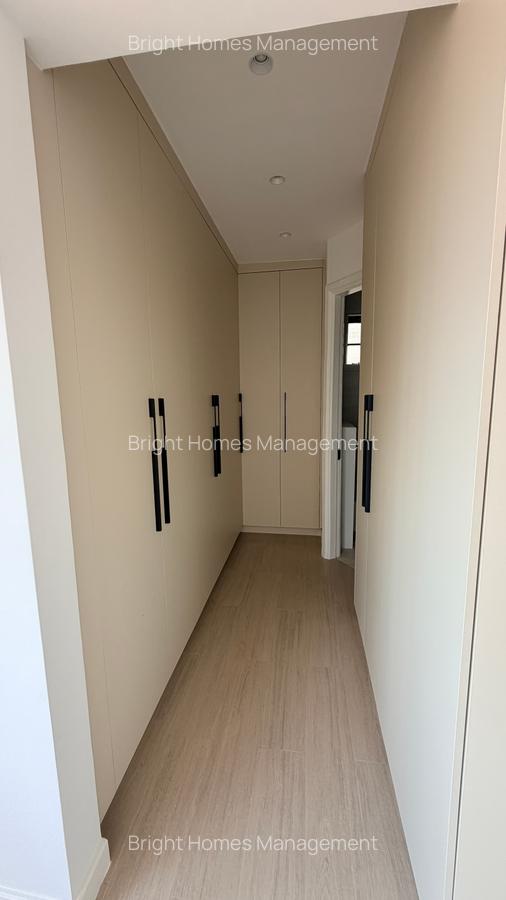 4 Bed Townhouse with En Suite in Westlands Area - 10