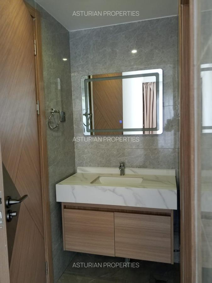 3 Bed Apartment with En Suite in Riverside - 14