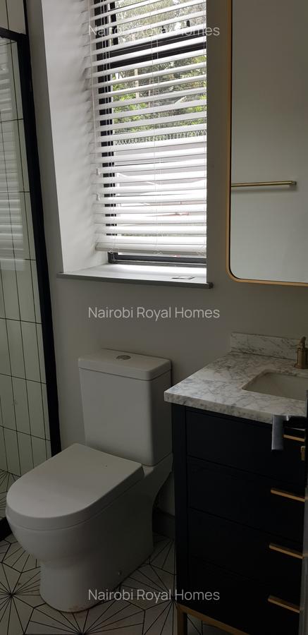 5 Bed Townhouse with En Suite at Kitisuru - 19