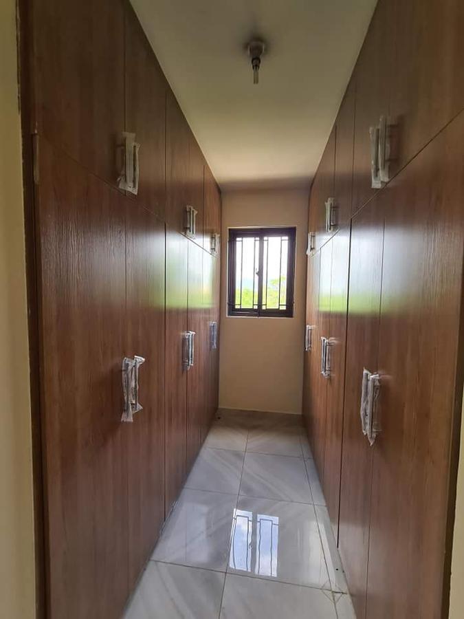 3 Bed Apartment with En Suite at Kasuku Road - 5