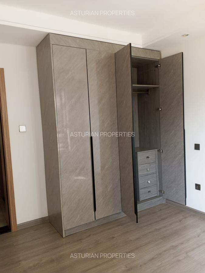 1 Bed Apartment with En Suite in Riverside - 9