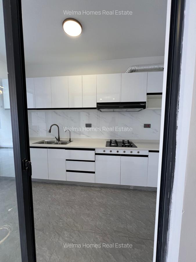 2 Bed Apartment with En Suite in Lavington - 6