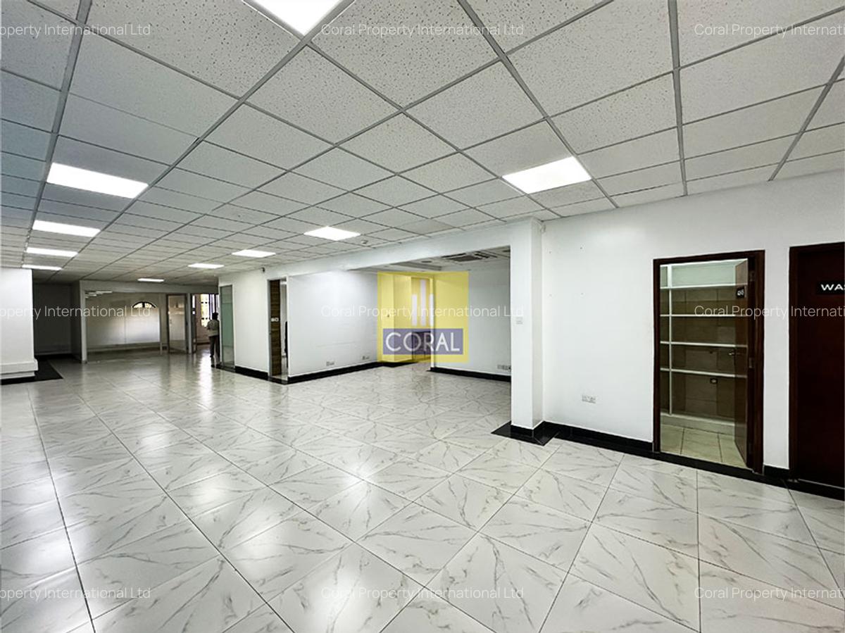 Office with Lift in Westlands Area - 5