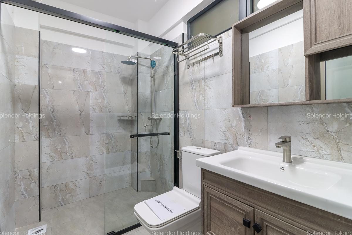 3 Bed Apartment with En Suite in Lavington - 15