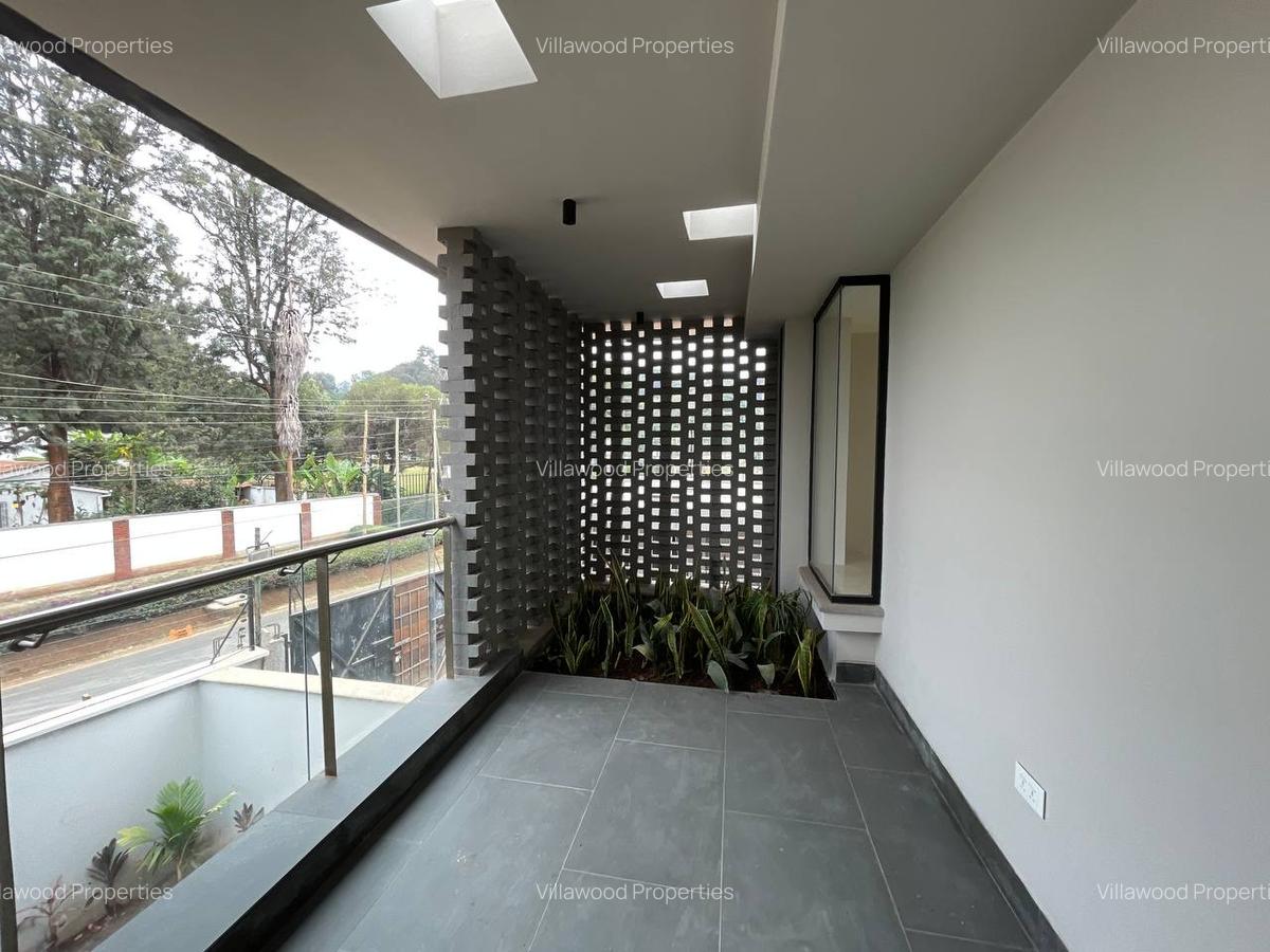 5 Bed Villa with En Suite in Spring Valley - 7