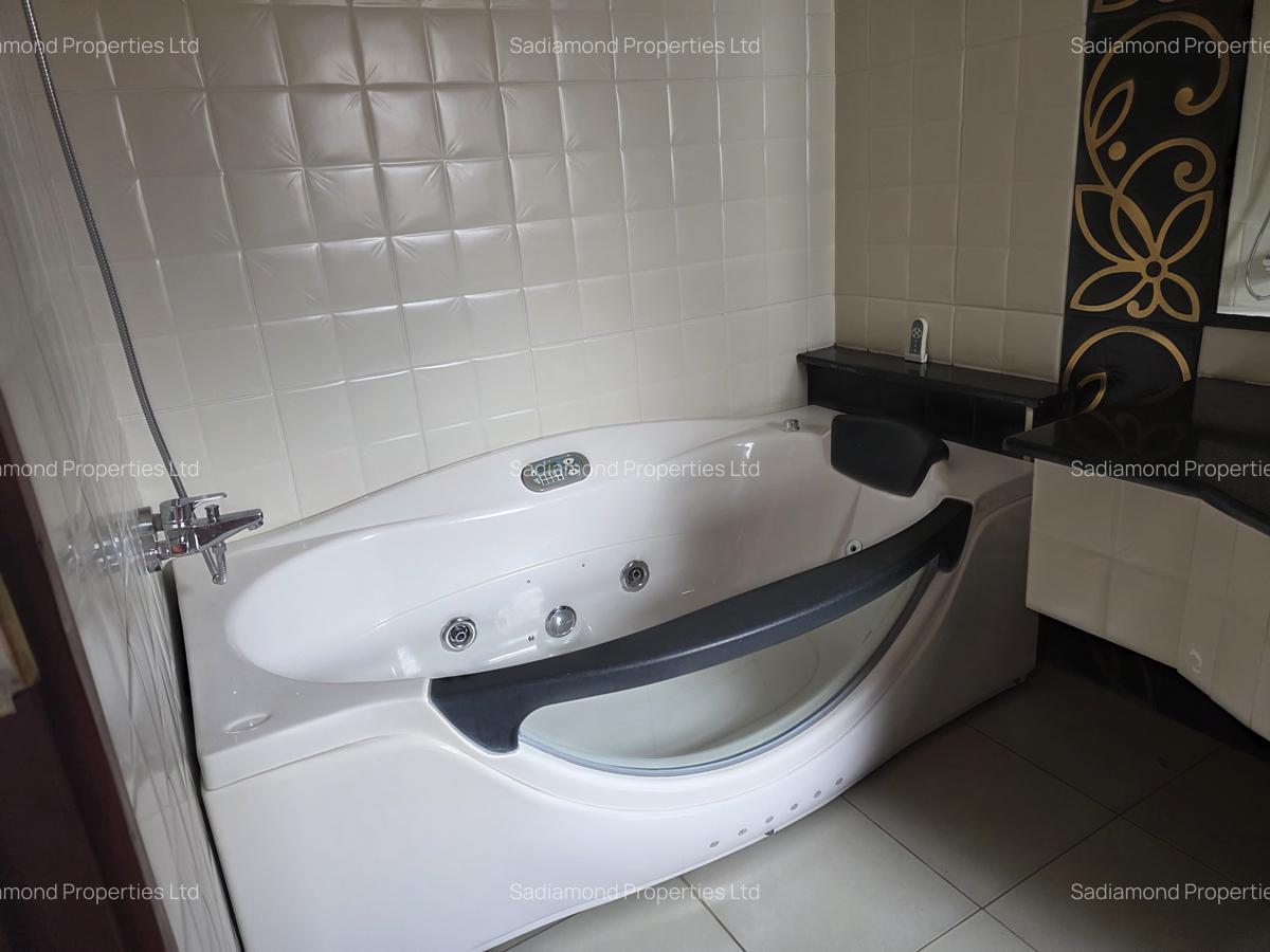 3 Bed Apartment with Staff Quarters in Westlands Area - 9