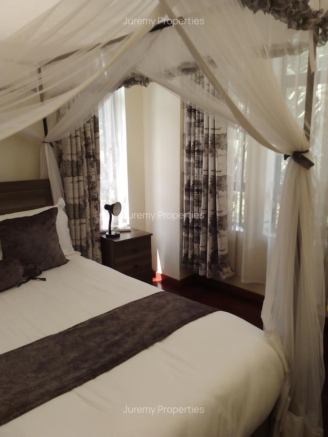 Serviced 1 Bed Apartment with En Suite in Lavington - 12